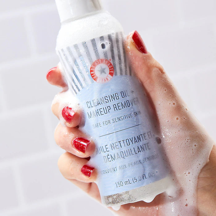 First Aid Beauty 2-in-1 Cleansing Oil + Makeup Remover