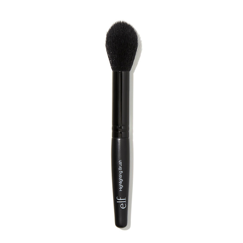 e.l.f. - Highlighting brush (brocha iluminador)