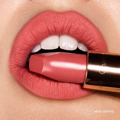 Charlotte Tilbury - Matte revolution lipstick